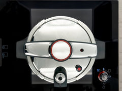 Autocuiseur et Casserole à Couscous Royal Swiss - 2 en 1 - 8 Litres - Ø 26 cm - Acier Inoxydable - Induction - Fermeture Automatique